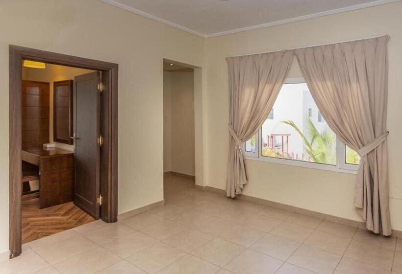 Вилла 2 Спальни Вид на Море, Al Jar Resort   Families Only