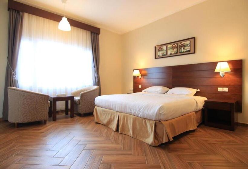 Вилла 2 Спальни, Al Jar Resort   Families Only