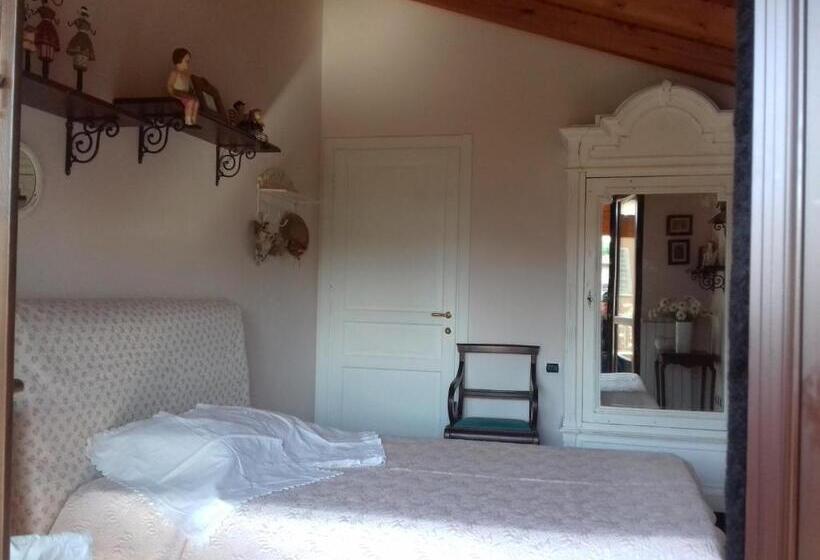 Номер Стандарт с Балконом, B&b Silvana