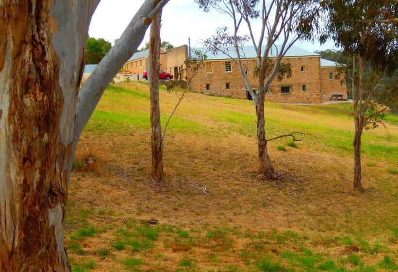 디럭스 스위트, Morialta Barns