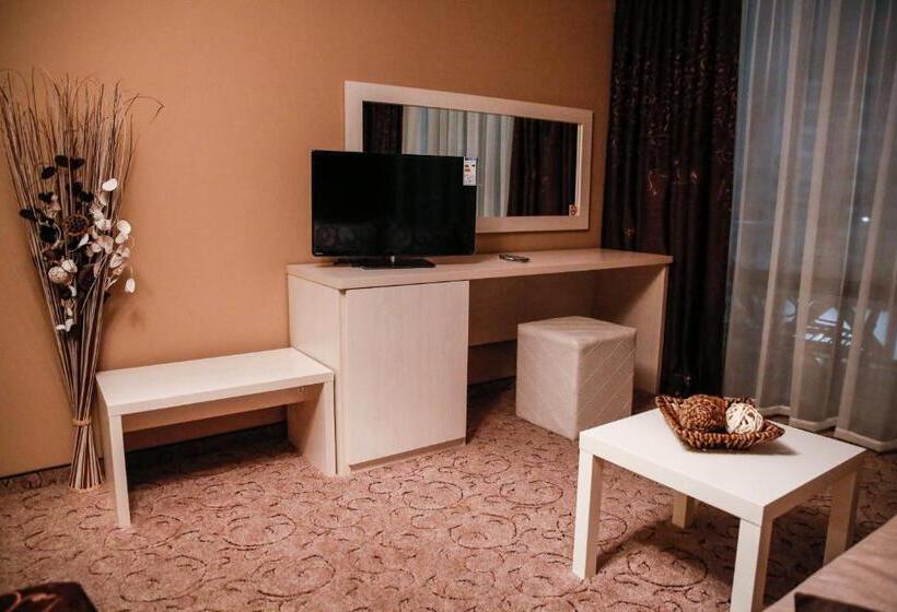 Студио Стандарт Вид на Сад, Einstein House & Spa