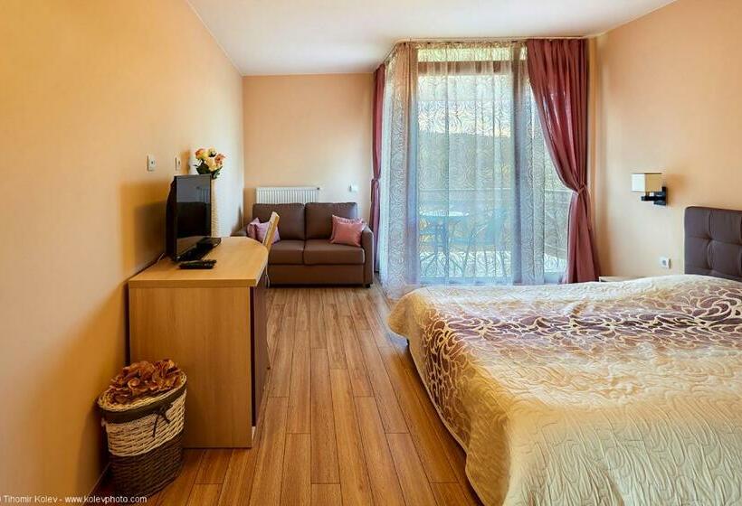 Номер Deluxe, Lakata Guest House