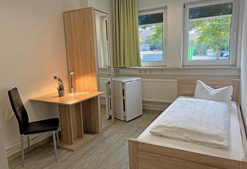 Трехместный Номер Комфорт, Hammerhotel   Halle Saale