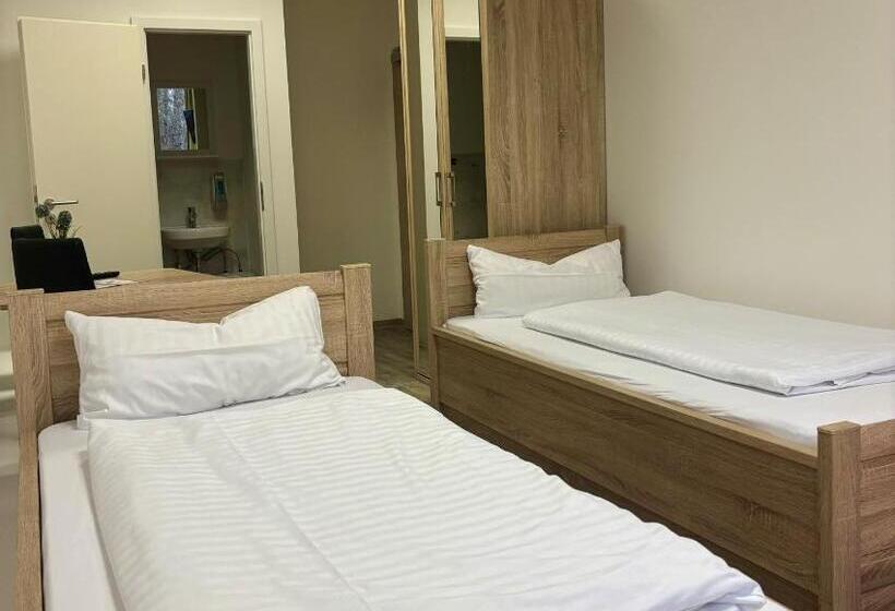 Номер Economy, Hammerhotel   Halle Saale