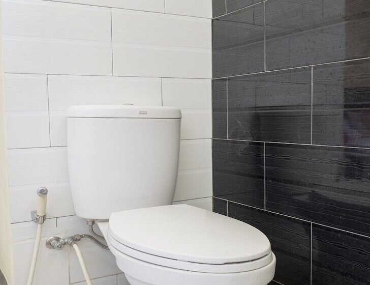 Номер Стандарт, Oyo 3115 Branti Raya Residence