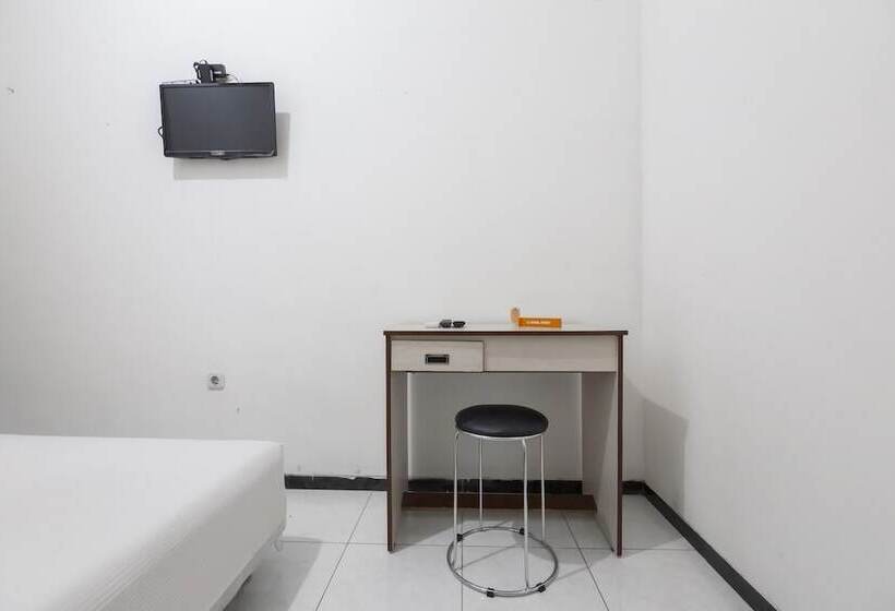 Номер Стандарт, Koolkost Near Universitas Diponegoro Semarang