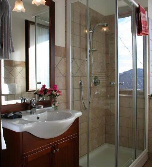 غرفة عائلية حمام مشترك, Orchidea Selvatica B&b