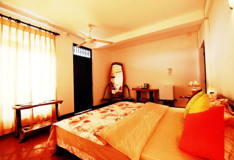 Дом 2 Спальни, Mahaweli Regent