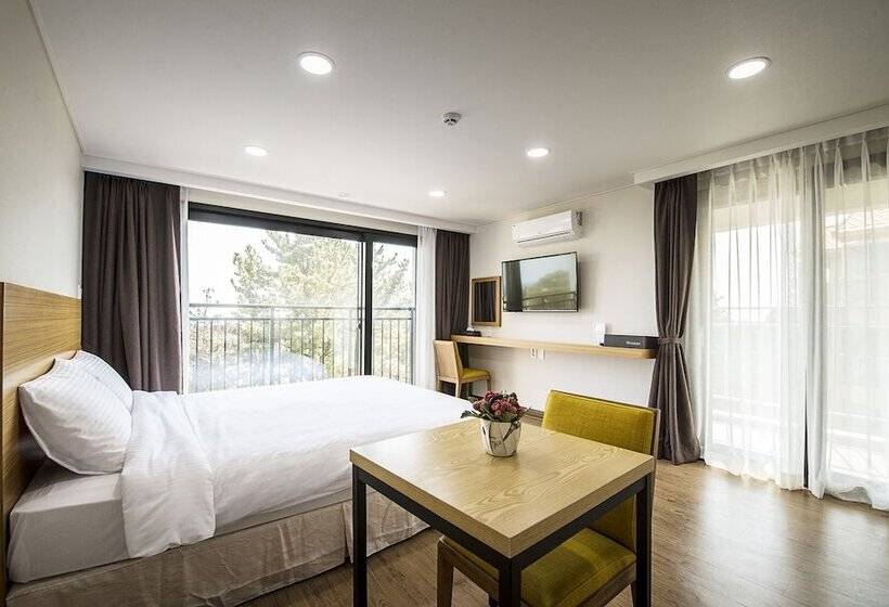 Номер Deluxe Вид на Море, W Ocean Pension