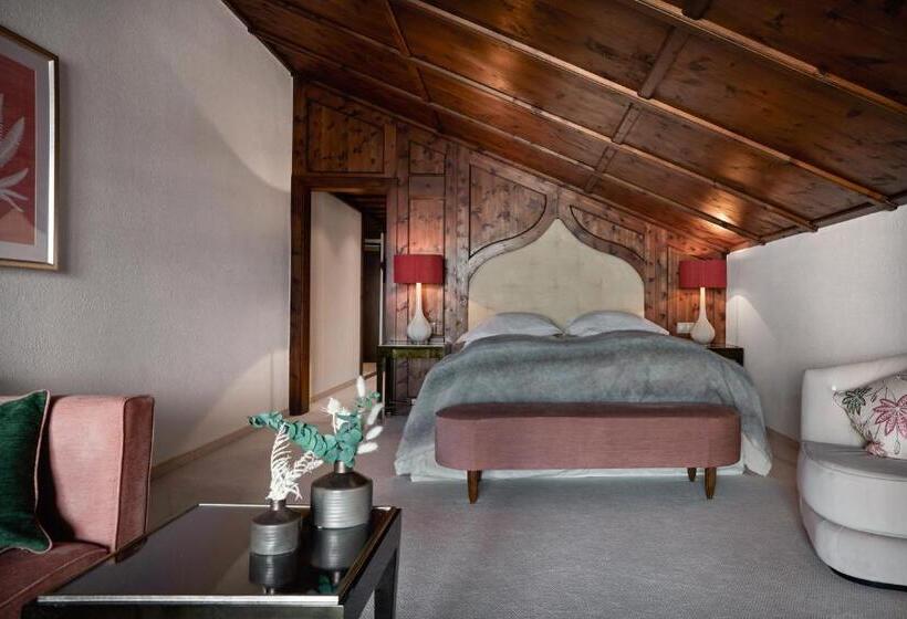 سوئیت جونیور با چشم‌انداز کوهستان, Top Hotel Hochgurgl