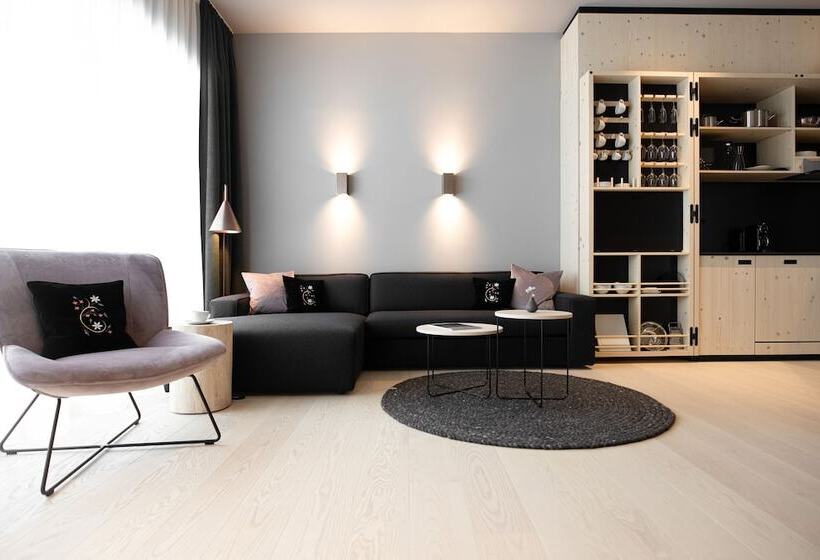 سوییت, Amrai Suites
