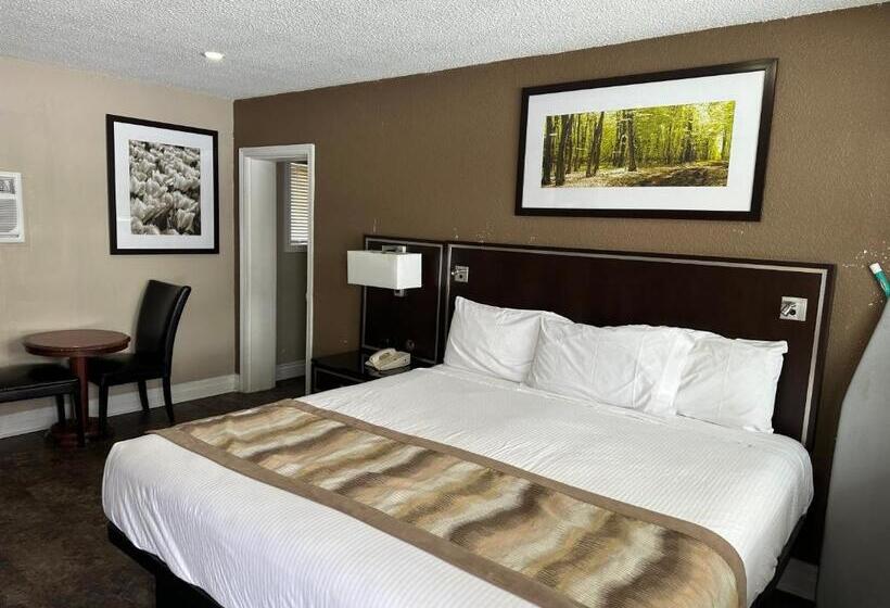 带大床的标准间, Champlain Motor Inn