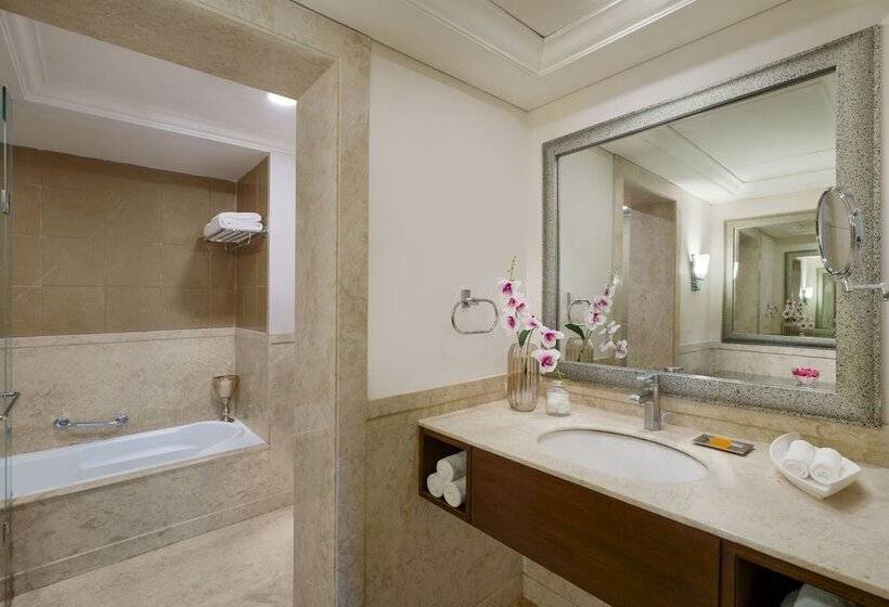 Люкс, Vivanta Katra Vaishno Devi