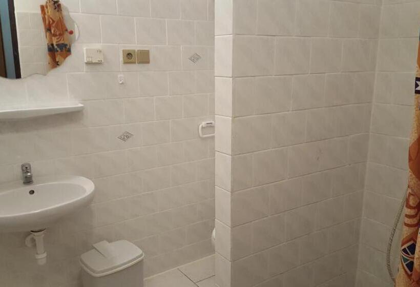 Family Suite, Camelot