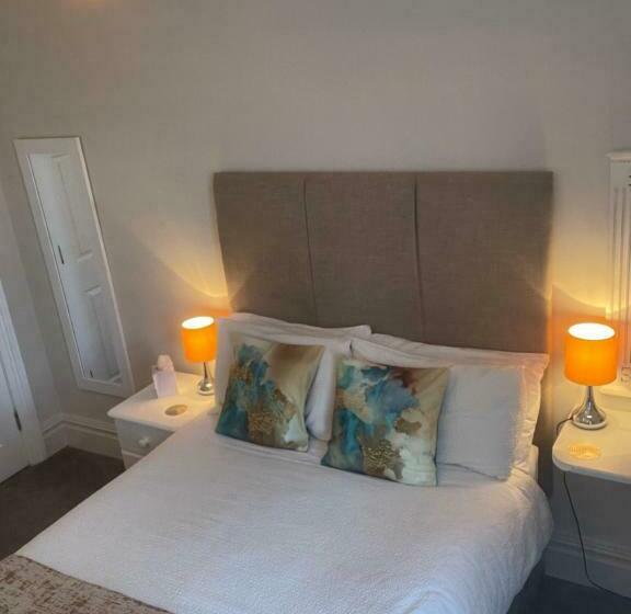 Номер Стандарт, Rivendell Guest House