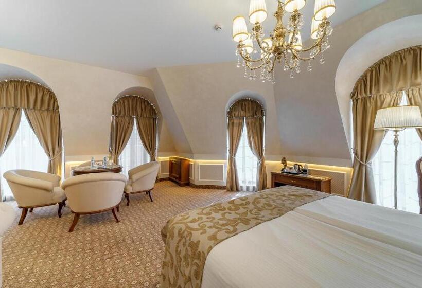 استودیوی استاندارد, Residence City Garden   Certificate Of Excellence 3rd Place In Top 10 Best Five Stars City Hotels Fo
