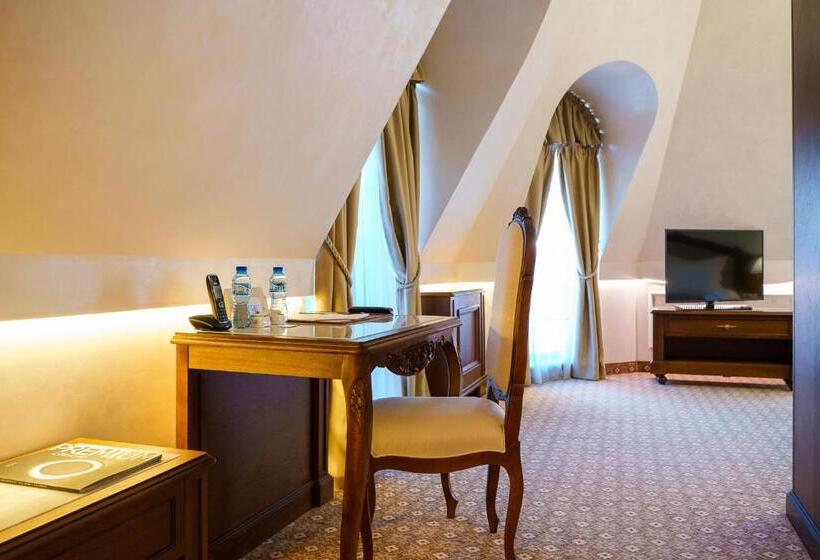 آپارتمان 1 خوابه, Residence City Garden   Certificate Of Excellence 3rd Place In Top 10 Best Five Stars City Hotels Fo