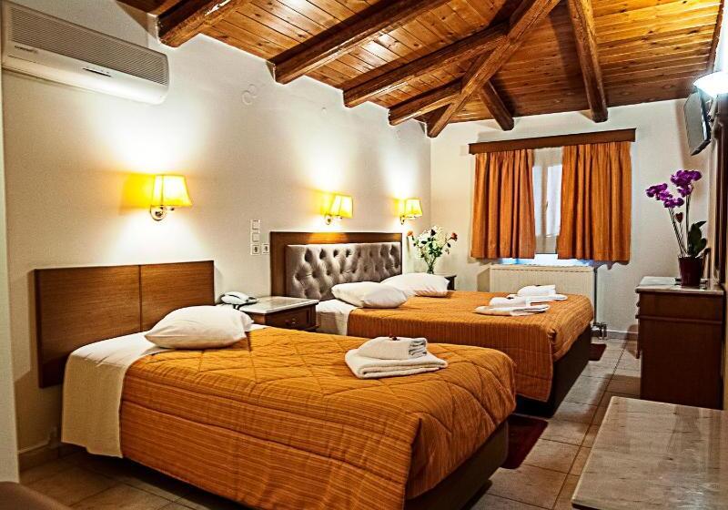 Economy Triple Room, Parnassos Delphi