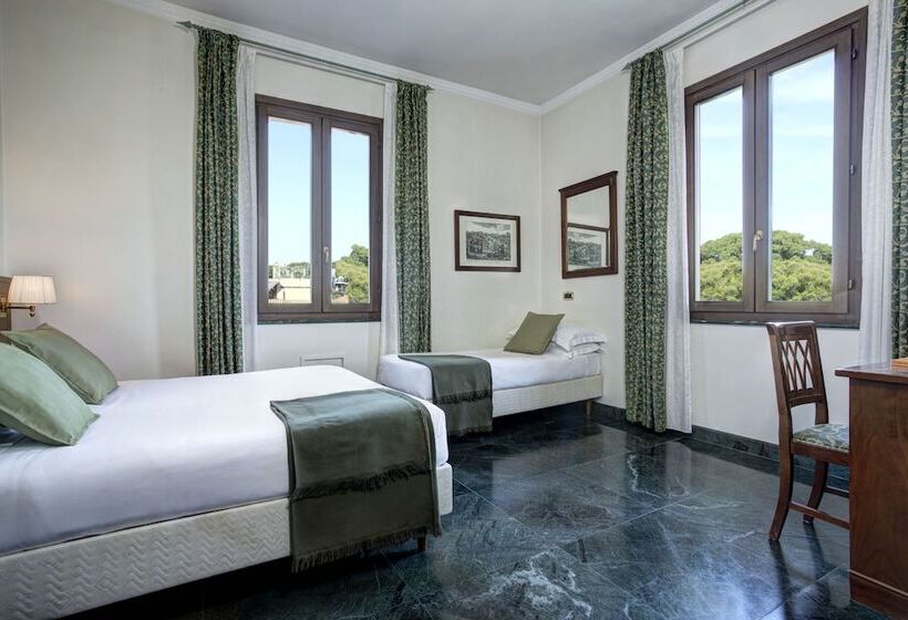 اتاق استاندارد سه نفره, Grand Hotel Gianicolo