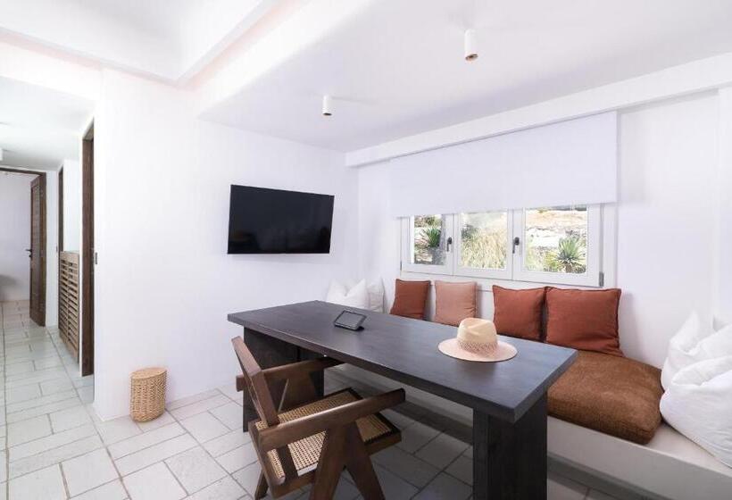سوئیت پریمیوم با چشمانداز دریا, Porto Mykonos