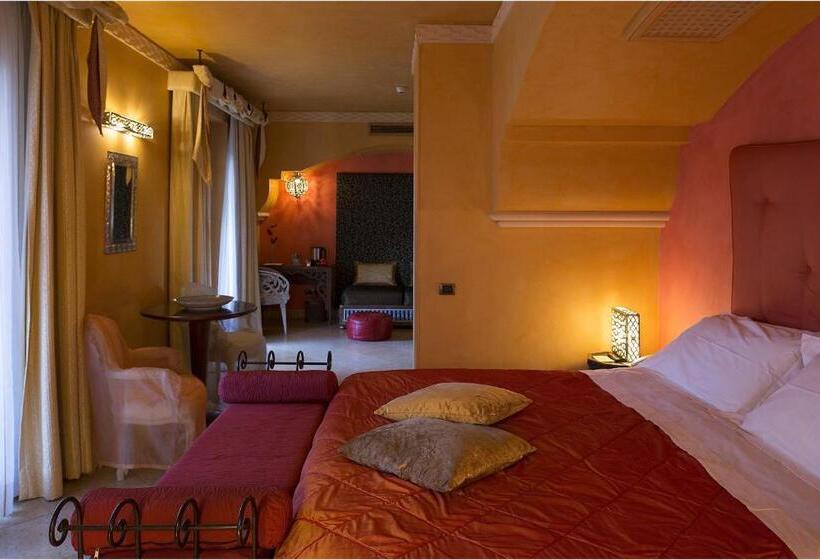 Suite with Terrace, Romano Palace Luxury