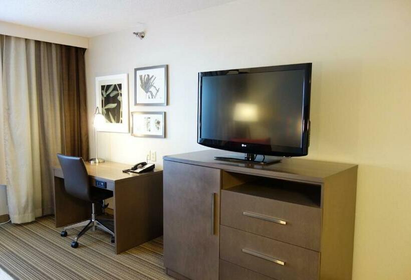 اتاق استاندارد با تخت بزرگ, Country Inn & Suites By Radisson, Mason City, Ia