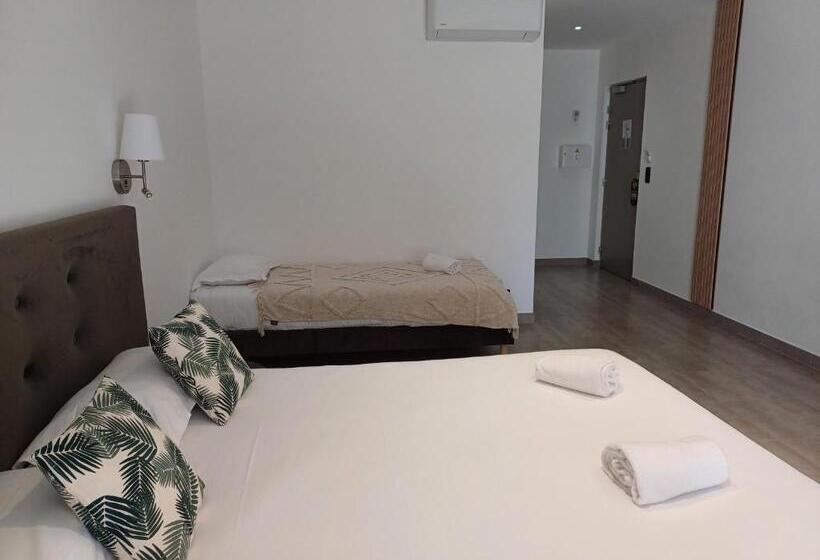 اتاق استاندارد سه نفره, Hôtel Casa Mea