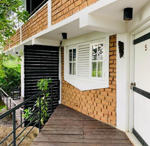 Номер Deluxe, Sethway Village