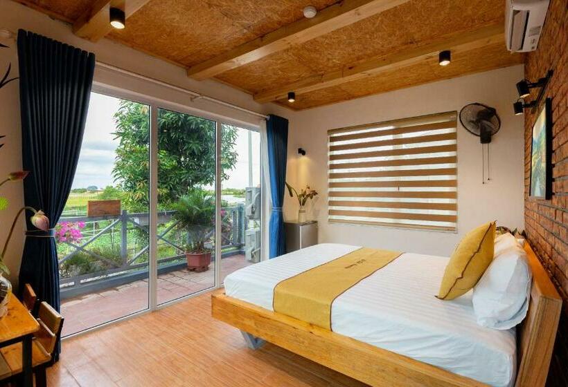اتاق استاندارد با چشم‌انداز کوهستان, An Thái Homestay And Bar