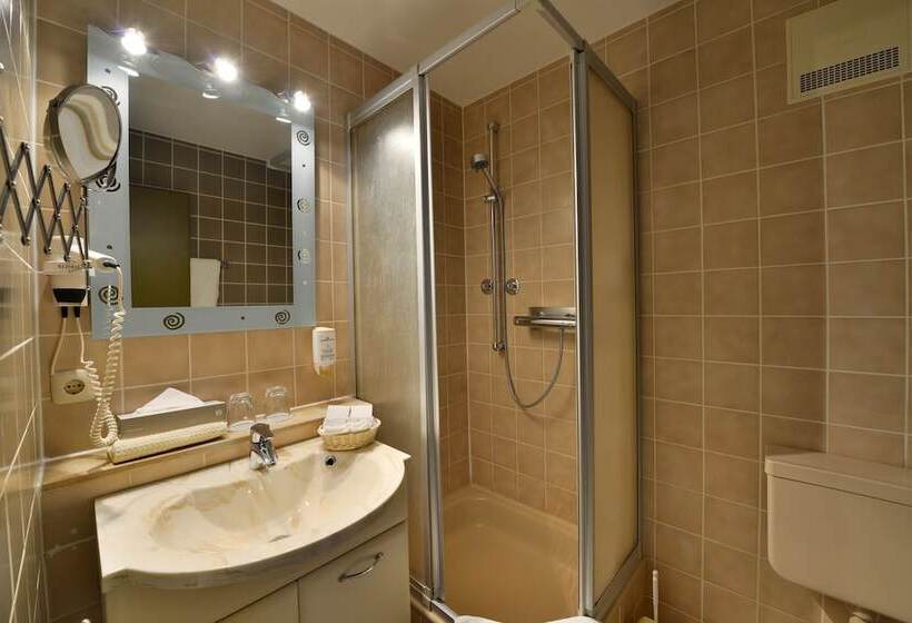 Номер Стандарт, Plaza Inn Leonberg