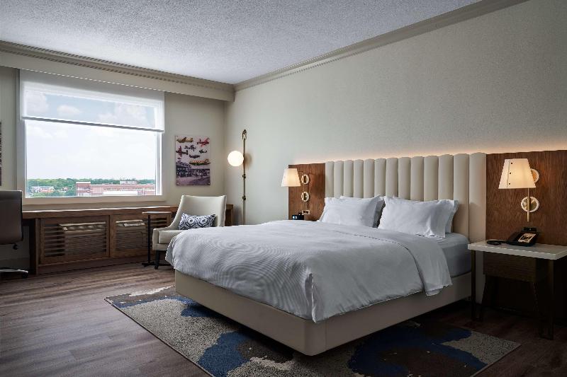 Quarto Estandar Cama King, Doubletree By Hilton Hotel Dallas – Love Field