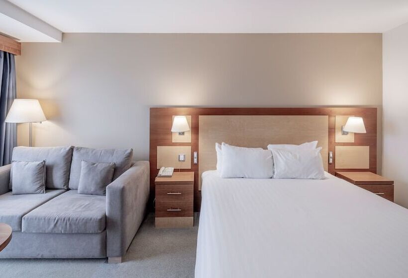 Номер Премиум, Holiday Inn Bristol Airport, An Ihg