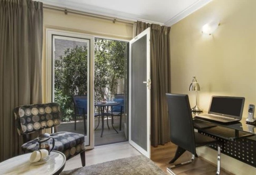 스위트, The Peninsula Riverside Serviced Apartments