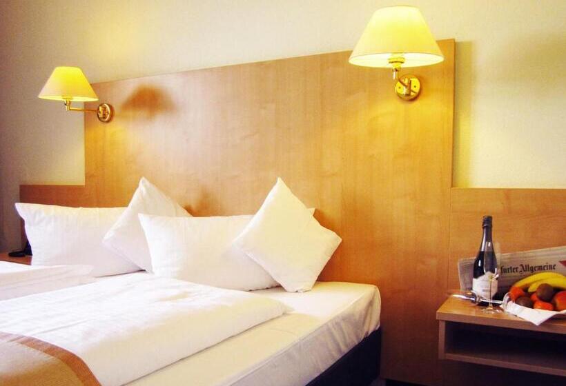 Номер Стандарт, Motel Frankfurt