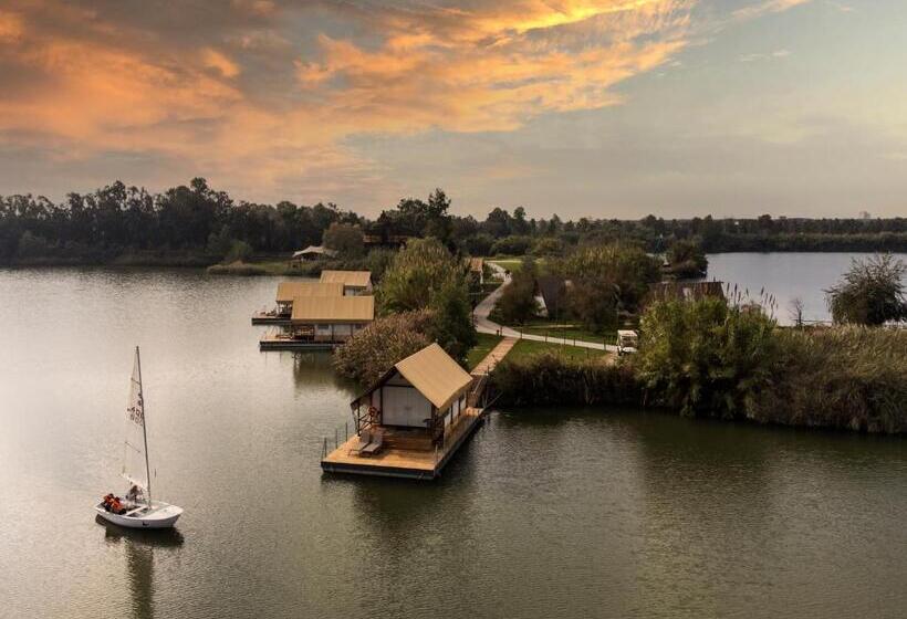چادر با خدمات رفاهی استاندارد, Nabi Resort Glamping & Spa