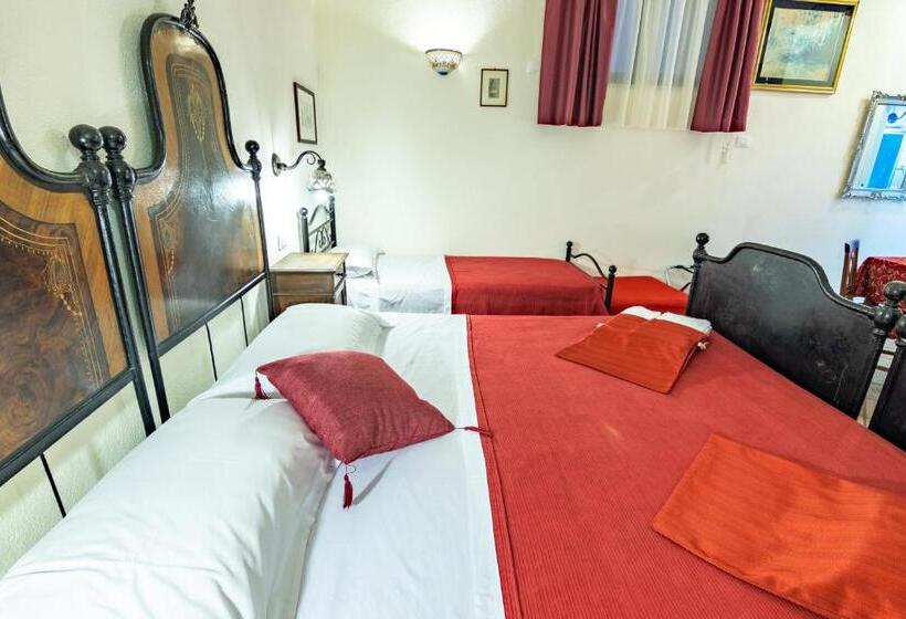 اتاق کلاسیک سه تخته, B&b Ottocento Sul Mare