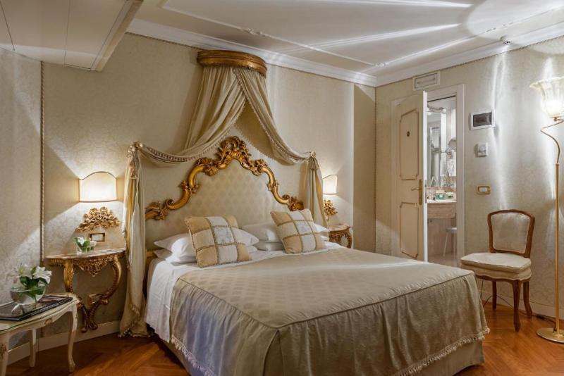 اتاق لوکس, Antico Doge   A Member Of Elizabeth Hotel Group