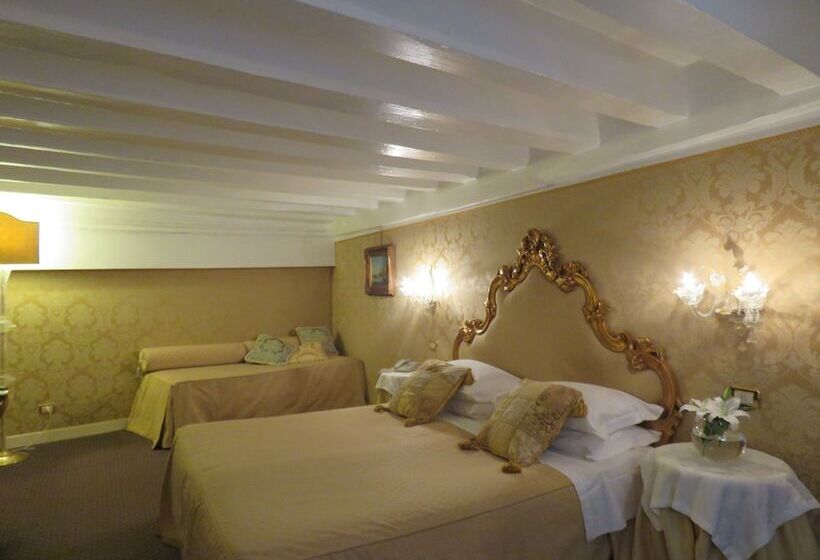 اتاق استاندارد سه نفره, Antico Doge   A Member Of Elizabeth Hotel Group