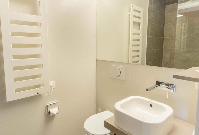 Номер Стандарт, B & B Longhin