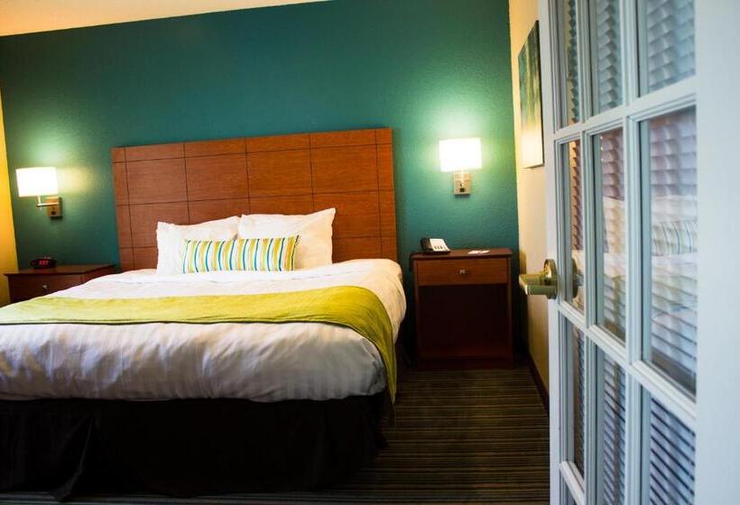 Люкс Адаптированный для Инвалидов, Best Western Plus Menomonie Inn & Suites