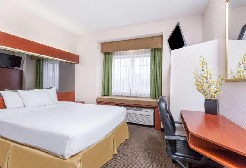 Номер Стандарт Адаптированный для Инвалидов, Days Inn By Wyndham Near Kansas Speedway