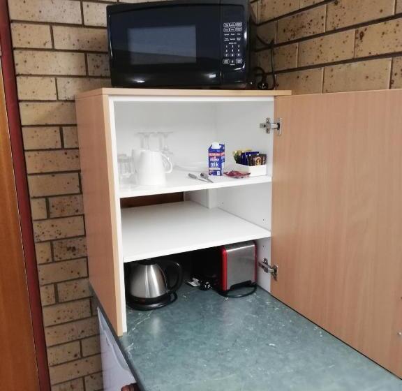 침실 2개 스위트, Macintyre Motor Inn