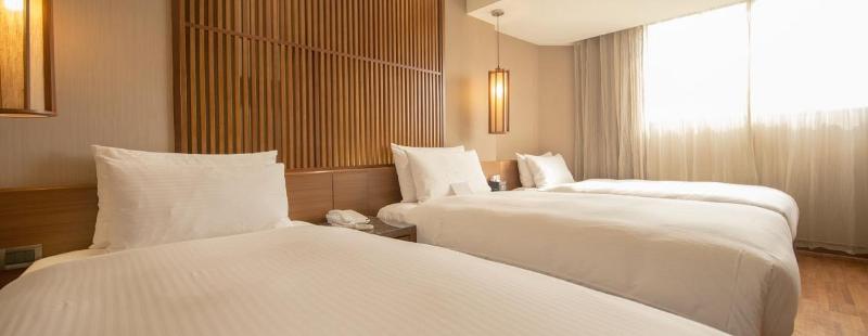 اتاق لوکس سه تخته, Guide Hotel Taipei Bade