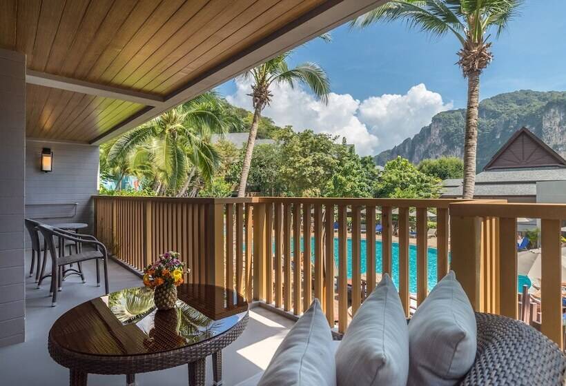 프리미엄 룸 풀장 전망, Holiday Inn Resort Krabi Ao Nang Beach  An Ihg