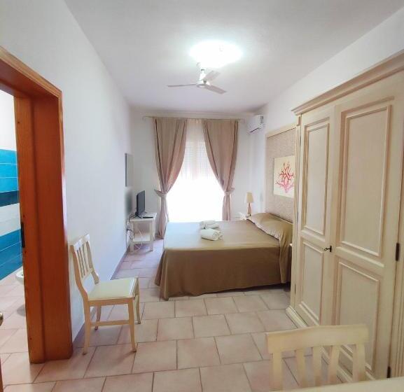 Четырехместный Номер Стандарт, A.i.r. Hotel Gabbiano