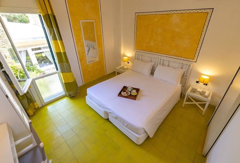 Номер Стандарт Трехместный, Unahotels Club Hotel Ancora