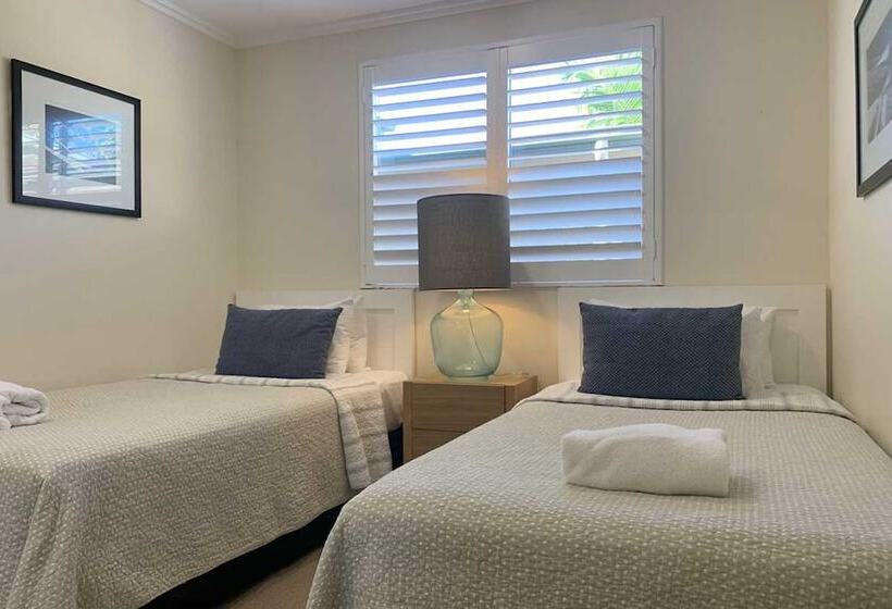 Апартаменты 3 Спальни, Colonial Resort Noosa