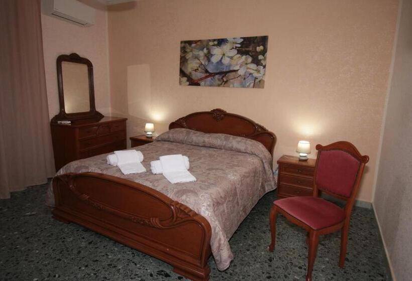 Четырехместный Номер Классик, B&b L Angelica