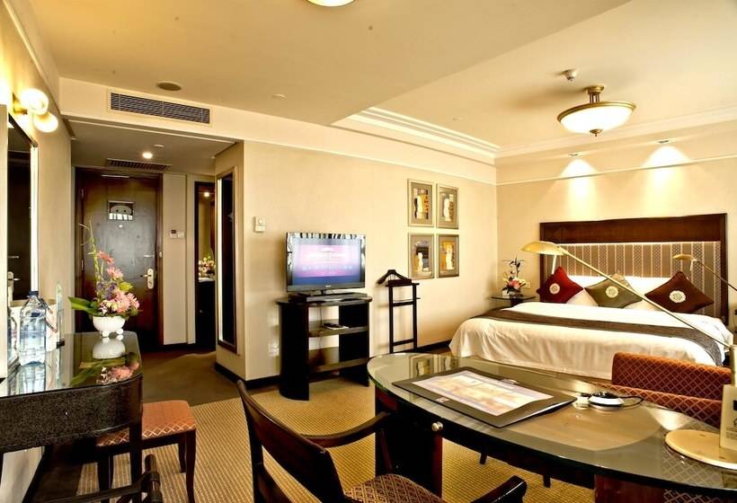 Номер Executive, Howard Johnson Ginwa Plaza