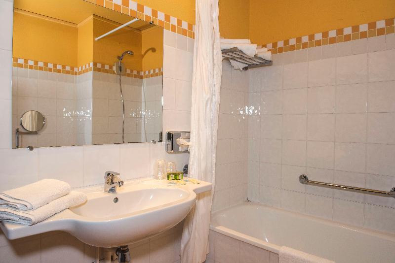Номер Стандарт, Hôtel Du Beffroi Gravelines Dunkerque
